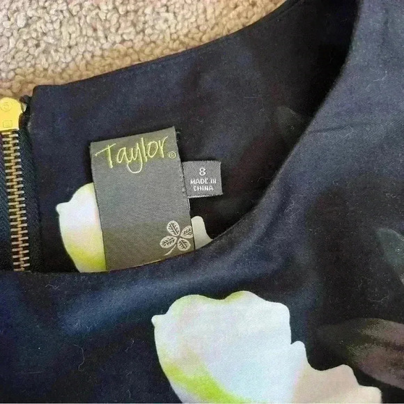 TAYLOR Just Taylor Green Gray Purple Floral Garden Party Tea Dress size 8 - Picture 2 of 5